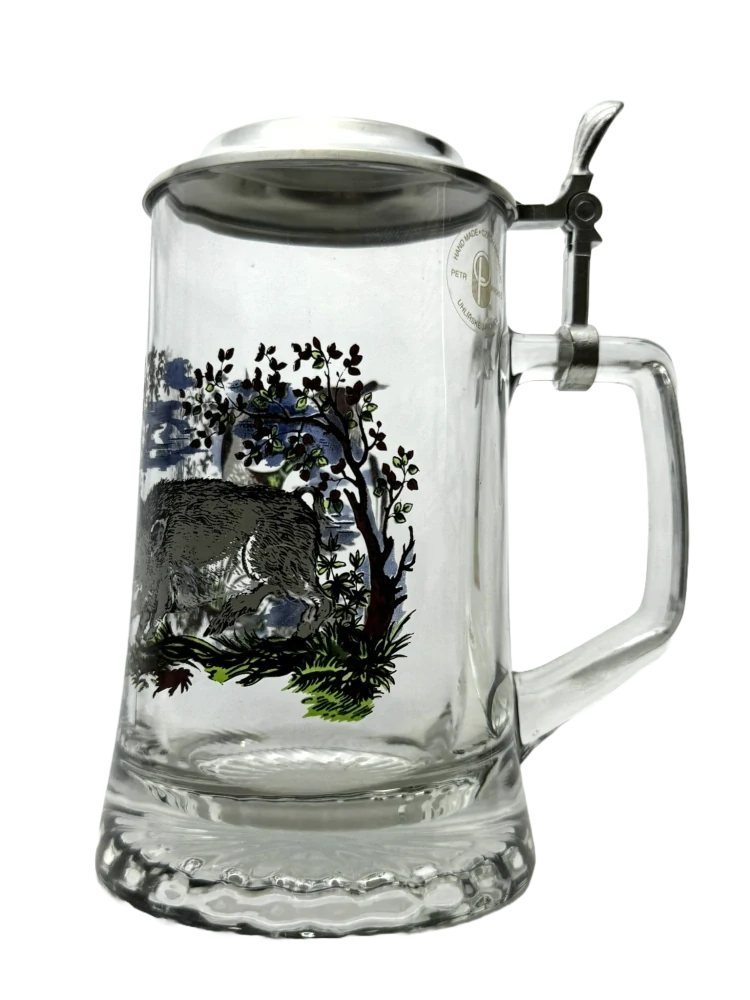 Korbel s motivem divočáka – skleněný s cínovým víčkem 0,4 l