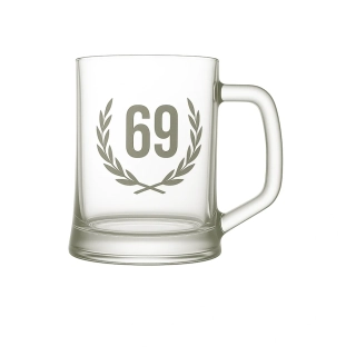 Pískovaný půllitr 69 let života