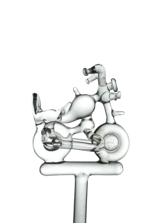 Figurka motorka čirá