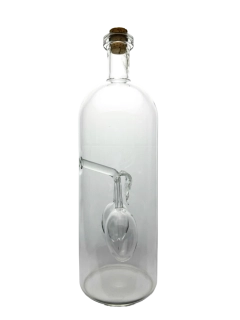Láhev masivní švestky